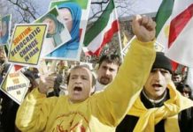 Iran – USA : Les Irano-Américains manifestent pour une approche différente Iran - USA : Les Irano-Américains manifestent pour une approche différente