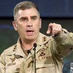 Le général Abizaid accuse les services iraniens d’opérer en Irak (ENTRETIEN) Le général Abizaid accuse les services iraniens d'opérer en Irak