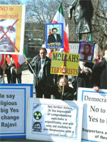Manifestations des Iraniens à Londres contre le programme nucléaire de Téhéran