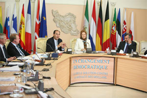 Des parlementaires européens désirent ladoption dune position plus ferme contre lIran