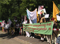 La Haye: les Iraniens condamnent les complots contre les Moudjahidine du peuple d'Iran en Irak      