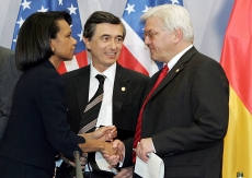 Pressions accrues et menaces de sanctions sur Téhéran