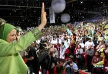 Iran : le meeting de 30 000 Iraniens sur les chaînes TV arabes Iran - Résistance : 30 000 Iraniens en faveur de lOMPI