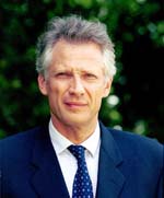 Nucléaire : Villepin juge que la réponse de l'Iran n'est "pas satisfaisante