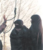 La répression et  les exécutions de femmes découlent des crises des mollahs en Iran et à létranger 