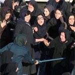 Iran : Répression dune manifestation de femmes à Téhéran contre une peine de mort Iran : Répression dune manifestation de femmes à Téhéran contre une peine de mort