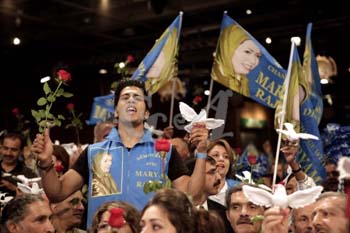 Villepinte, 28 juin, 70.000 Iraniens soutiennent Maryam Radjavi