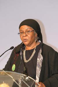 Amina MacClaud