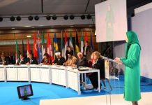 Conférence sur l’Islam : « Soutenir la voix des femmes contre l’intégrisme » Conférence "l'Islam contre l'intégrisme", Paris, 6 septembre 2008
