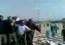 Iran: vidéo de l’enterrement de Sohrab Aarabi, 19 ans, mort sous la torture Enterrement de Sohrab Aarabi, 19 ans, tué sous la torture