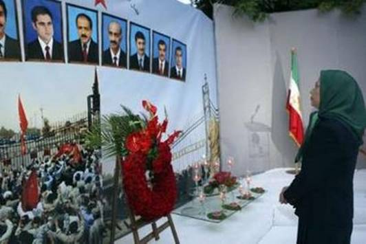 2 aout 2009 Auvers-sur-Oise, Maryam Radjavi rend hommage aux martyrs d'Achraf