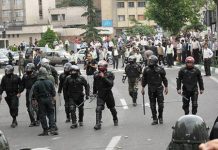 Iran : Etat dalerte totale des forces répressives autour du bureau du guide suprême des mollahs