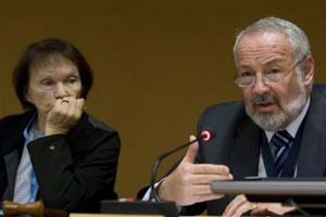 Danielle Mitterrand et Eric Sottas