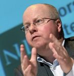 Hoglund remet une lettre à Ban Ki-Moon sur le camp d’Achraf Morten Hoglund