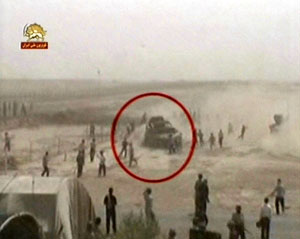 Attaque d'Achraf, 28 juillet 2009, Humvee irakiens pourchassant des résidents d'Achraf pour les écraser