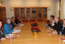 La commission des Affaires étrangères du Parlement norvégien auditionne Maryam Radjavi sur l’Iran Oslo, commission des affaires étrangères, parlement norvégien, 3 décembre 2009