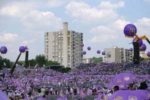 Taverny, 26 juin 2010, rassemblement de dizaines de milliers d'Iraniens