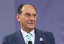«Un changement démocratique est la seule solution pour l’Iran» -Vice-Président du parlement européen Alejo Vidal Quadras, Taverny 26 juin 2010