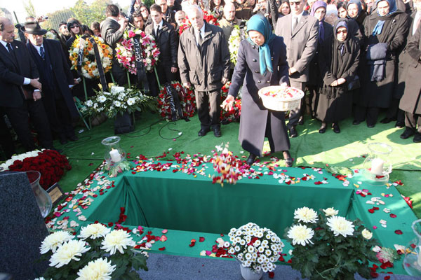 funérailles de Marzieh, 18 octobre 2010, AUvres-sur-Oise