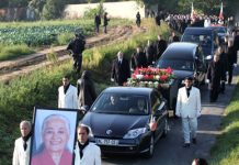 Funérailles solennelles de la diva Marzieh Funérailles de Marzieh, Auvers, 18 octobre 2010