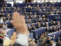 Les eurodéputés demandent aux USA de radier un groupe iranien de la liste du terrorisme
