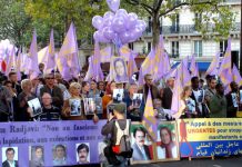 Des mesures pour sanctionner les responsables de la répression en Iran manifestation à Paris - octobre 2010
