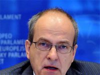 Ad Melkert répond aux eurodéputés préoccupés par le camp d’Achraf