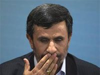 Iran : Ahmadinejad fusionne les ministères pour jeter du lest