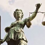 Ordonnance contre Maliki de la 4e cour nationale espagnole qui cite à comparaître trois criminels impliqués dans le massacre du 8 avril à Achraf