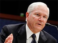 Gates : le régime iranien arme des groupes extrémistes résolus à tuer autant que possible en Irak