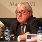 « Le HCR a une responsabilité de s’assurer que les vies et les droits de l’homme soient garantis » – Dr. Guy Goodwin-Gill