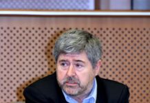 La cause d’Achraf concerne la liberté en Iran – L’eurodéputé danois Søren Sondegaard