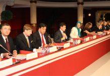 Appel transatlantique au président Obama à la veille de sa rencontre avec le premier ministre irakien à Washington :