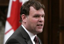 Le Canada encourage l’Irak à repousser la date de fermeture d’Achraf
