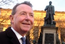 Le monde doit agir pour le camp d’Achraf