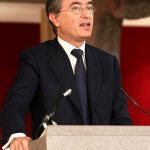 Douste-Blazy demande une grande conférence internationale pour résoudre la crise d’Achraf