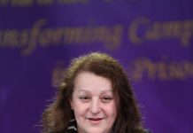Oui les femmes sont une force de changement, hier elles l’ont prouvé, aujourd’hui elles le prouvent et demain elles continueront à le prouver (Alima Boumedien)