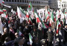 Les sympathisants de la Résistance iranienne dans les défilés du 1er mai