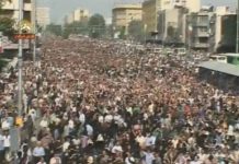 Les sms perturbés par un pouvoir iranien aux aguets