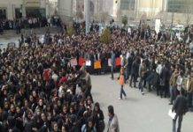 Iran : Les étudiants protestent contre les changements des dates d’examen tandis que le régime craint des protestations à l’occasion des élections