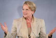 Oui, chère Maryam Radjavi, le monde a besoin d’un Iran démocratique – Mme Michèle Alliot-Marie