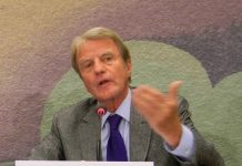 « Le massacre à Achraf est un crime du premier ministre d’un État » – Bernard Kouchner