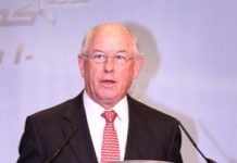 Maintenir la pression sur le gouvernement irakien pour faire libérer les otages d’Achraf– Philip Crowley