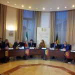Maryam Radjavi dans une réunion au Sénat belge