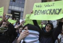 Des affrontements, des blessés et des arrestations d’étudiants à travers l’Iran