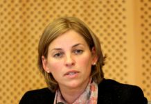 Amnesty International a confirmé que les sept otages d’Achraf sont aux mains des forces irakiennes (la sénatrice Nele Lijnen)