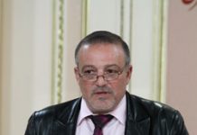 Pérenniser les différentes luttes de Mouloud Aounit