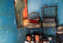 Iran : Les rescapés du séisme de Bam marginalisés