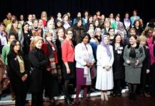 Rencontre internationale des femmes à Paris dénonce la « misogynie » du pouvoir iranien