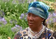 La fille de Nelson Mandela à Paris pour la journée internationale des femmes